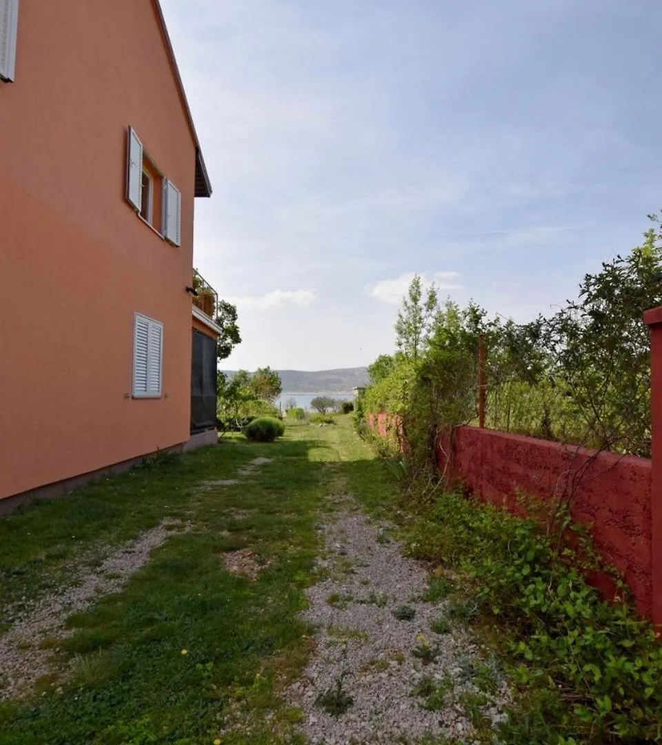 Apartments Mari - 30M From The Sea Seline